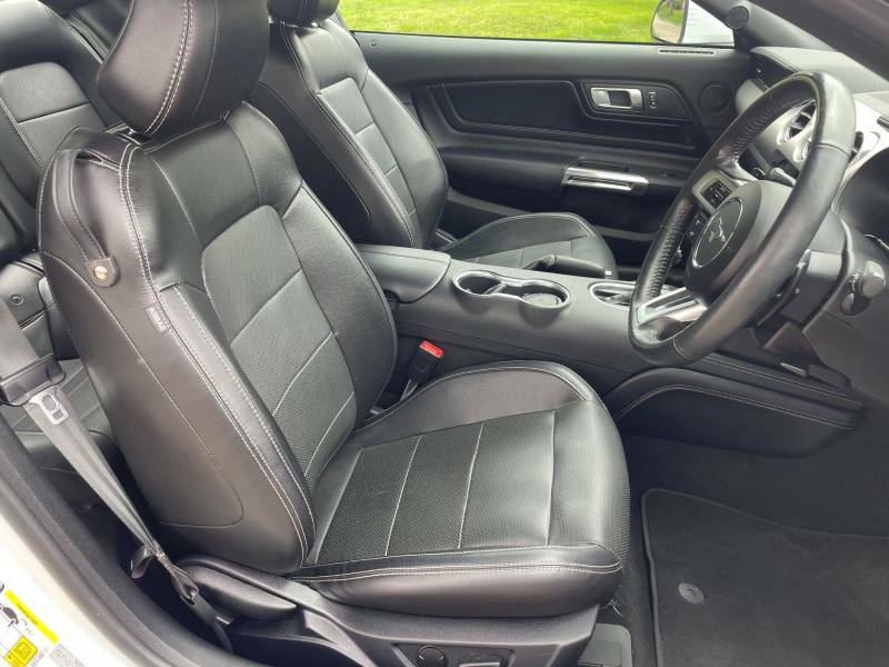 Ford Mustang 5.0 V8 Gt Custom Pack 2, Digital Dash, Climate Black #31