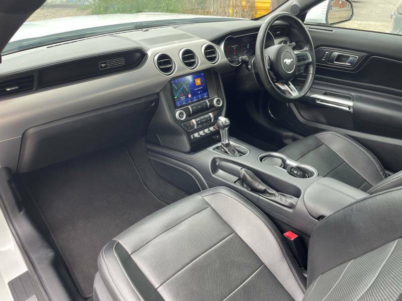 Ford Mustang 5.0 V8 Gt Custom Pack 2, Digital Dash, Climate Black #35
