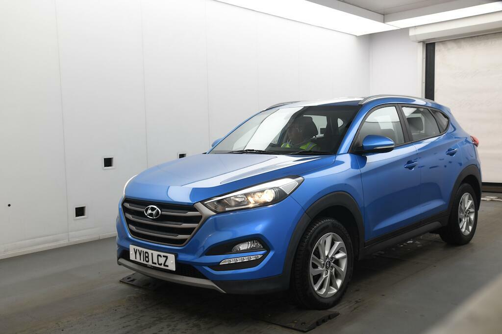 Hyundai Tucson 1.6 Gdi Blue Drive Se Nav Euro 6 Ss YY18LCZ Blue #2