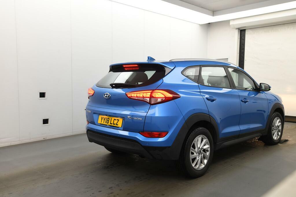 Hyundai Tucson 1.6 Gdi Blue Drive Se Nav Euro 6 Ss YY18LCZ Blue #4