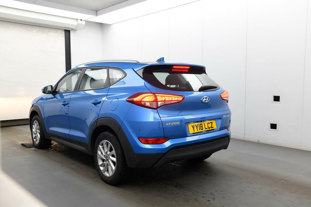 Hyundai Tucson 1.6 Gdi Blue Drive Se Nav Euro 6 Ss YY18LCZ Blue #3