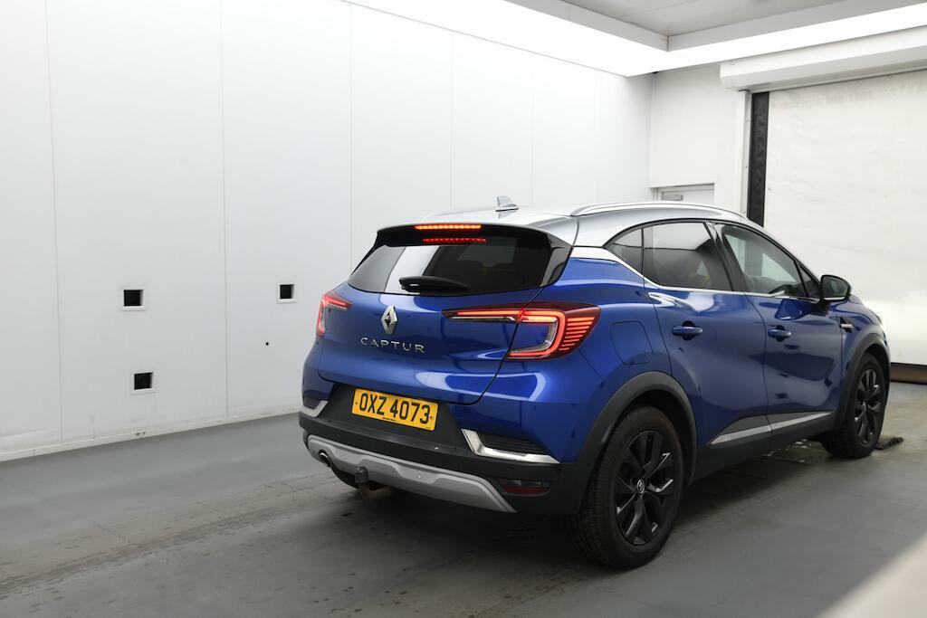 Renault Captur S Edition Blue #4