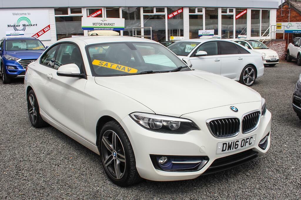 BMW 2 Series Sport White