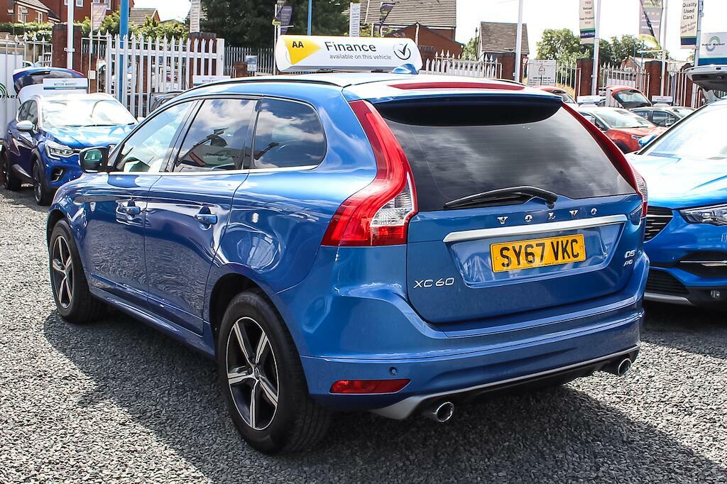 Volvo XC60 R-design Nav Blue #5