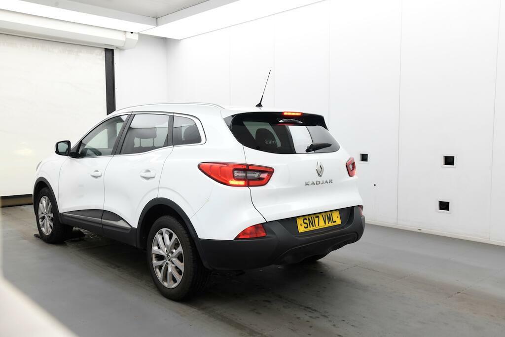 Renault Kadjar Dynamique Nav White #3