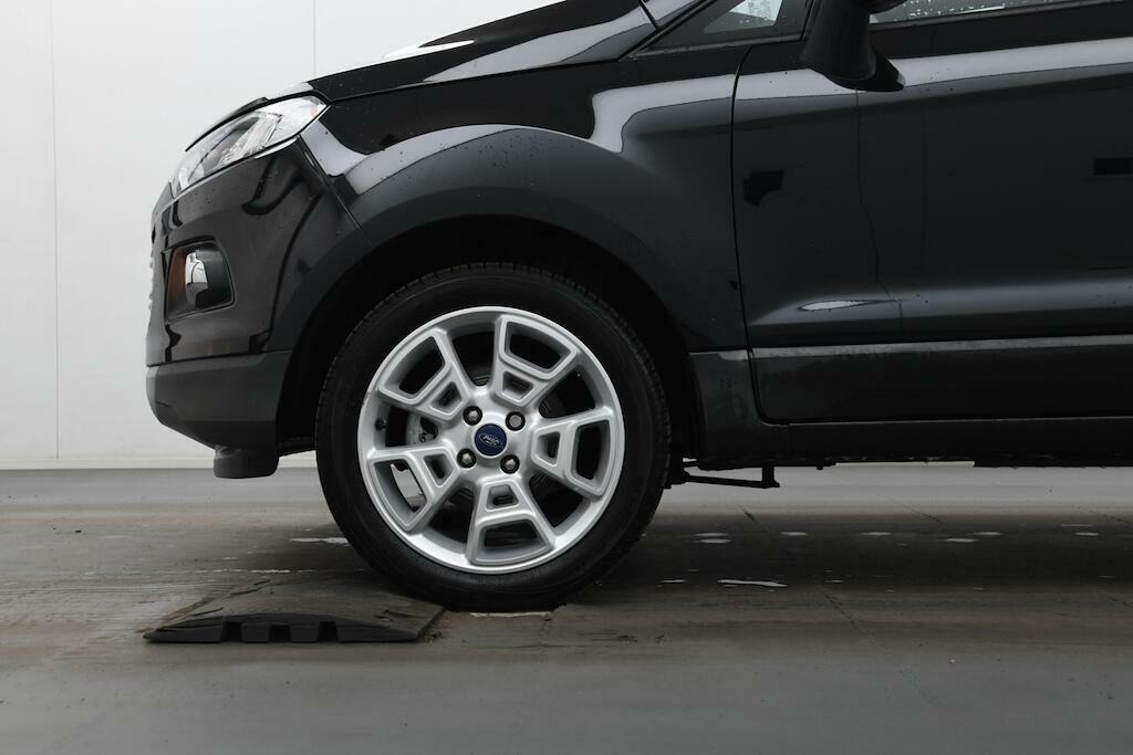 Ford Ecosport Titanium Black #5