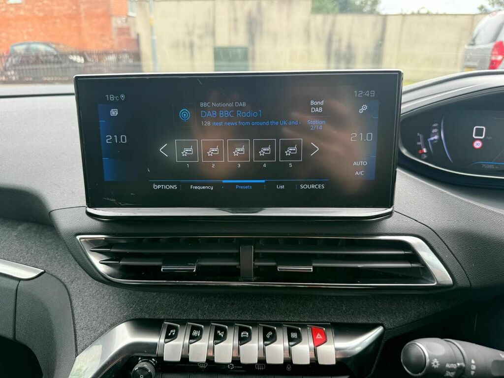 Peugeot 5008 Gt Brown #17