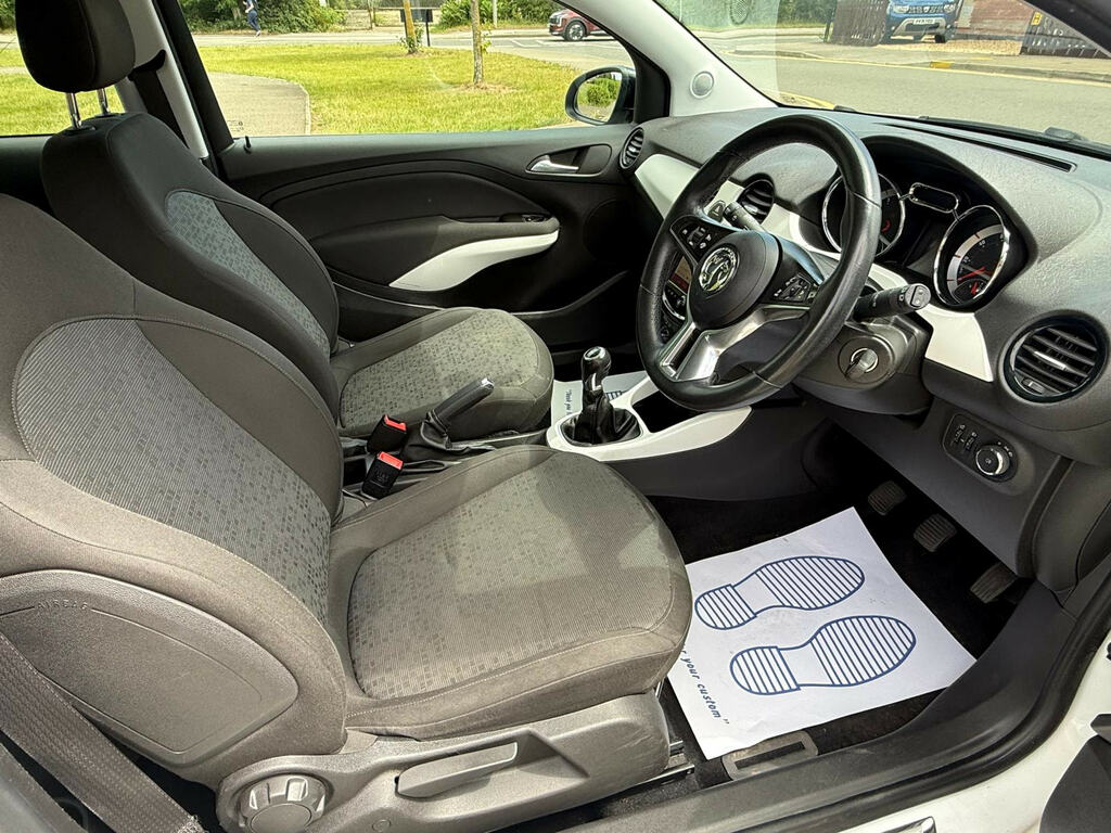 Vauxhall Adam 1.2I Glam White #13