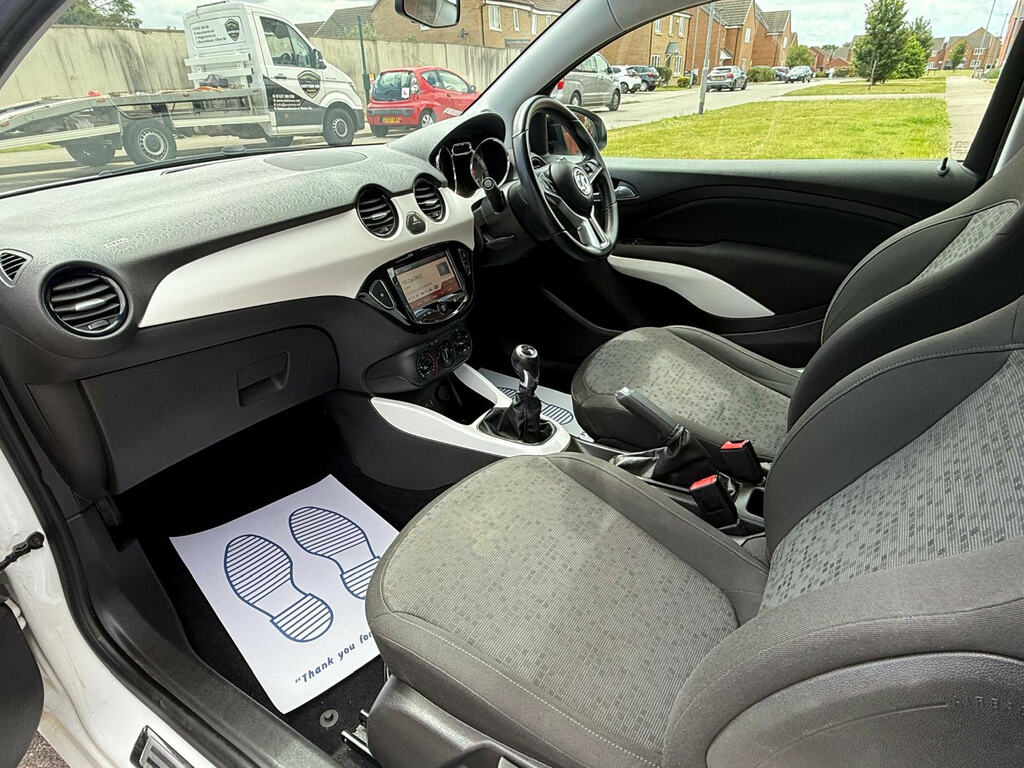 Vauxhall Adam 1.2I Glam White #18