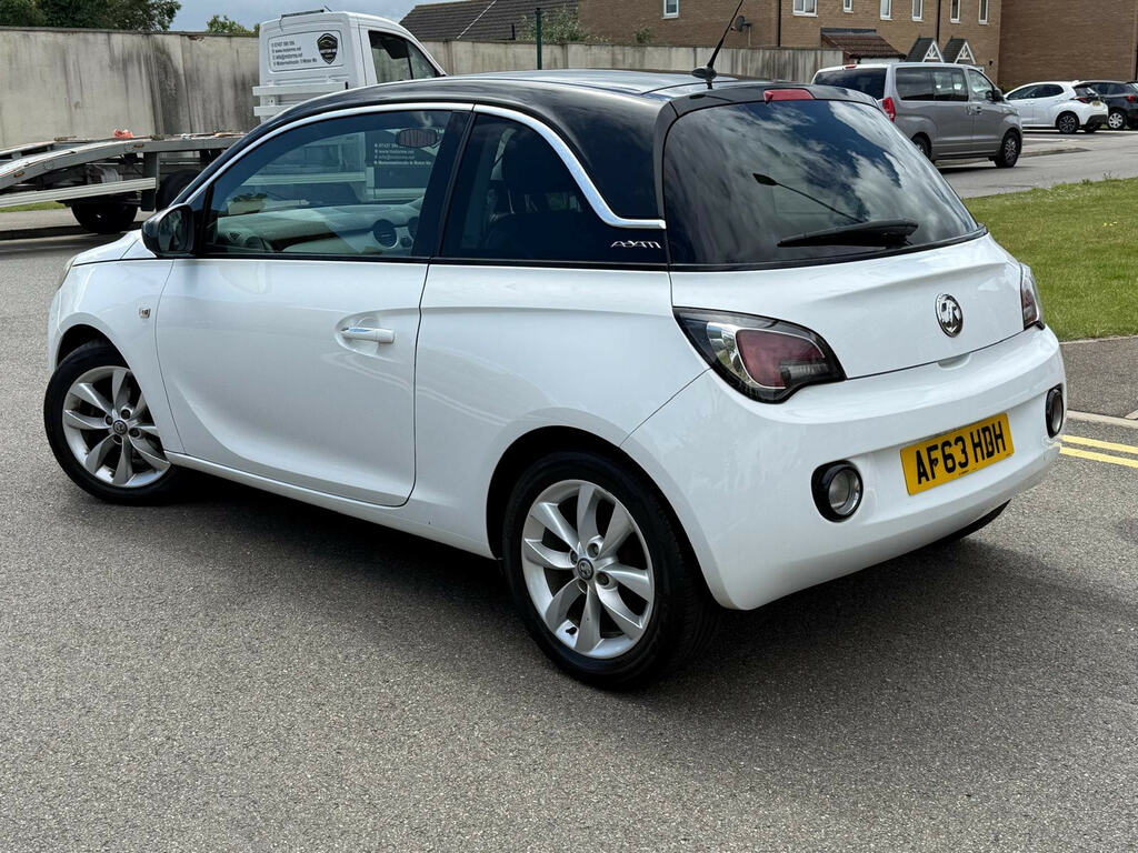 Vauxhall Adam 1.2I Glam White #11