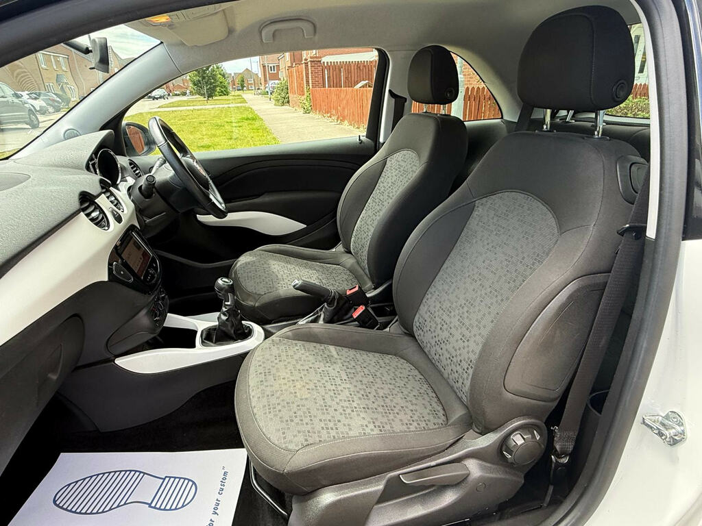 Vauxhall Adam 1.2I Glam White #19