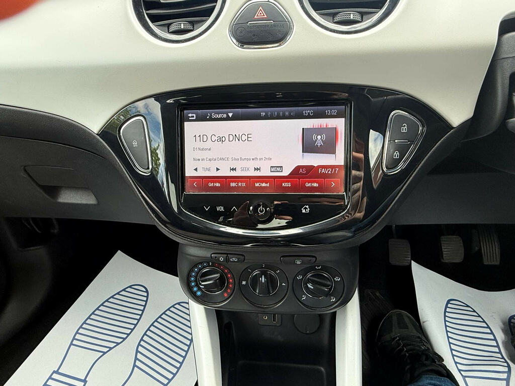Vauxhall Adam 1.2I Glam White #17
