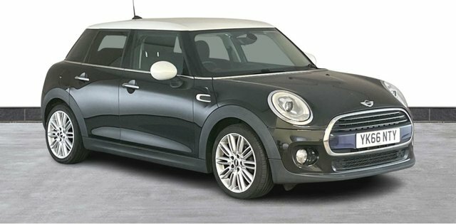 Mini Hatch 2.0 John Cooper Works Chilimedia Pack XL White #1