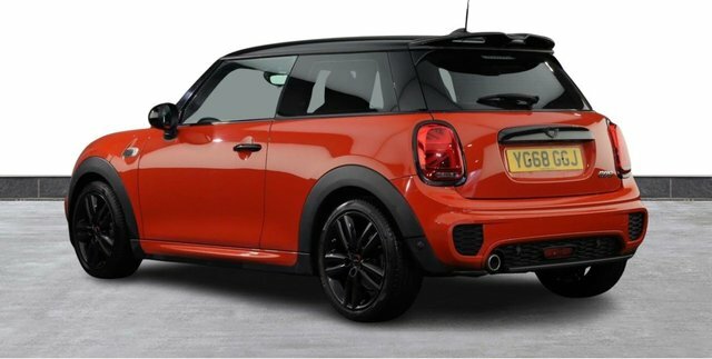 Mini Hatch 1.5 Cooper Hatchback Euro 6 S S YG68GGJ Orange #3