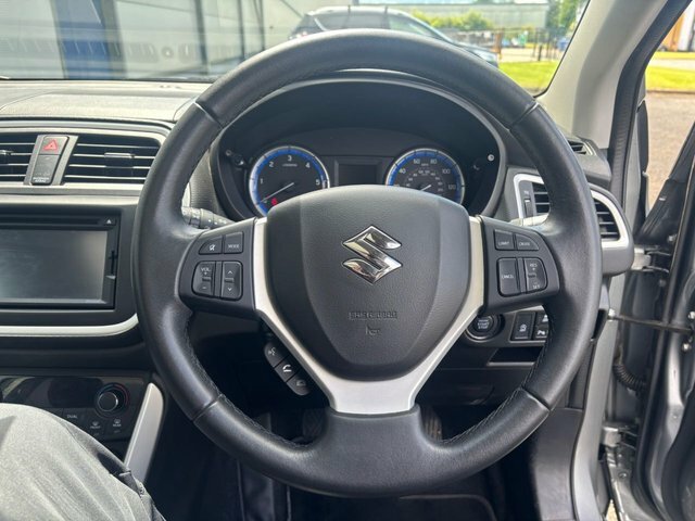 Suzuki SX4 S Cross Hatchback Red #17