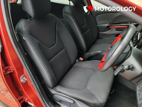 Renault Clio Hatchback Red #12