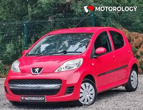 Peugeot 107 1.0 12V Urban Red #2