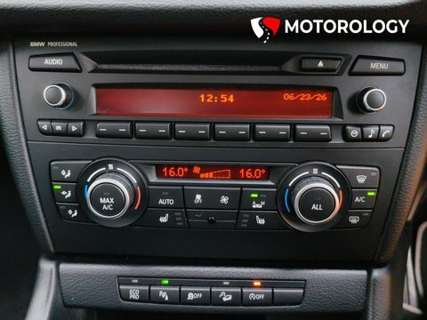 BMW X1 Xdrive 18D M Sport White #24