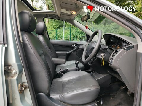 Ford Focus 1.6I 16V Zetec Hatchback 165 G Blue #36