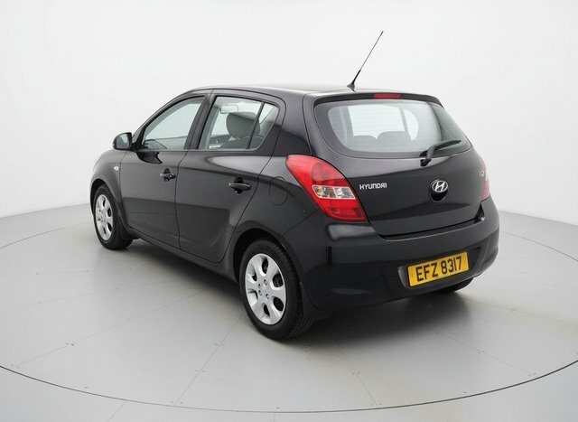Hyundai I20 Comfort Hatchback Black #6
