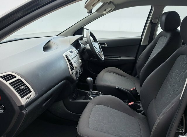 Hyundai I20  Silver #10