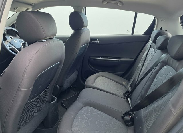 Hyundai I20  Silver #11