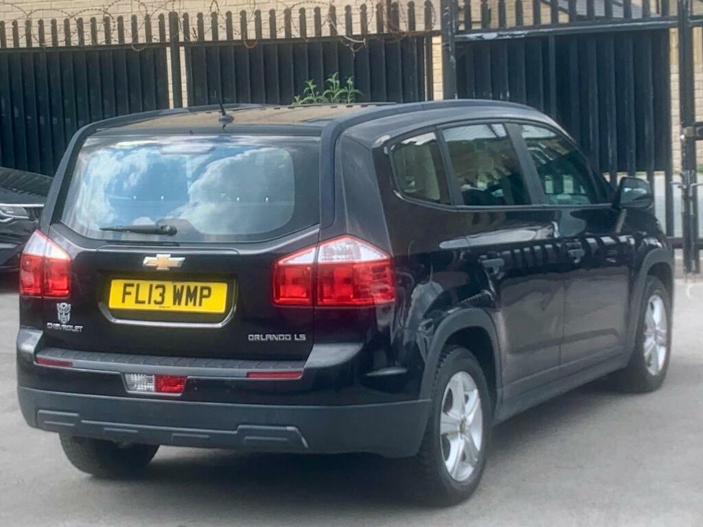 Chevrolet Orlando 1.8 Ls Black #8