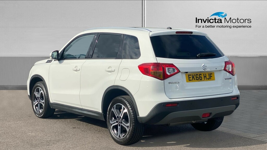 Suzuki Vitara 1.6 Sz5 White #5