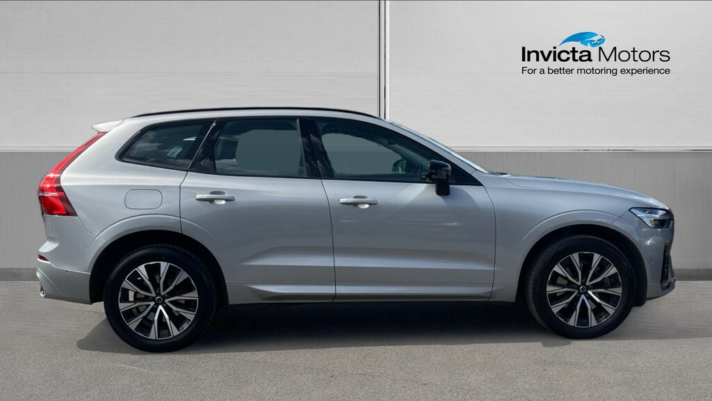 Volvo XC60 Plus Dark CJ23XXV Silver #2