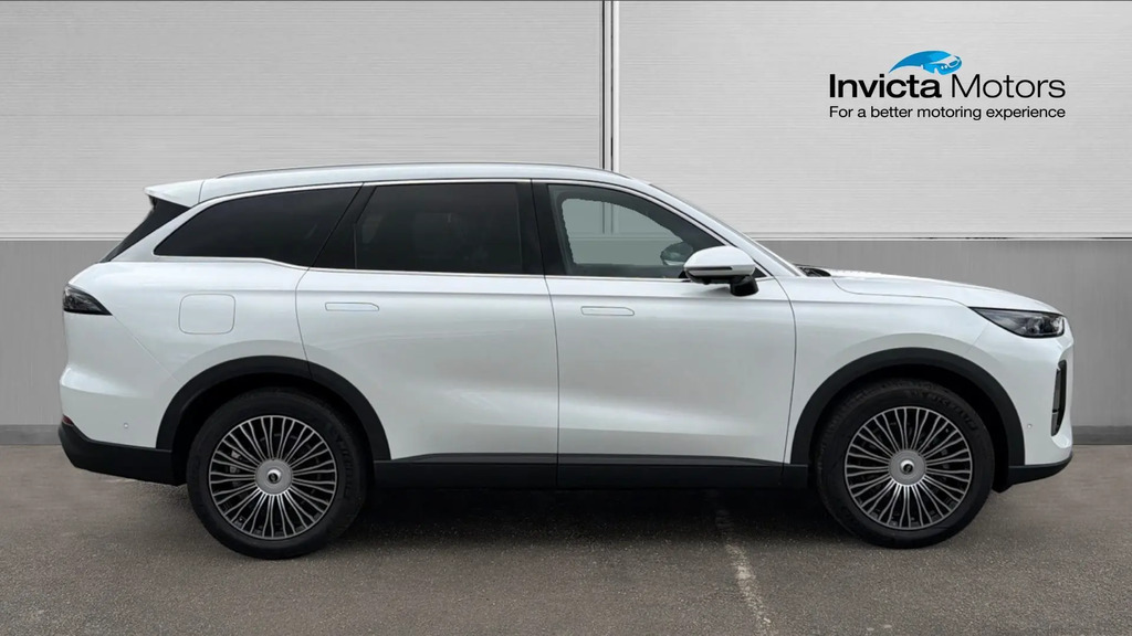 Chery Tiggo 9 Super Hybrid Summit White #2