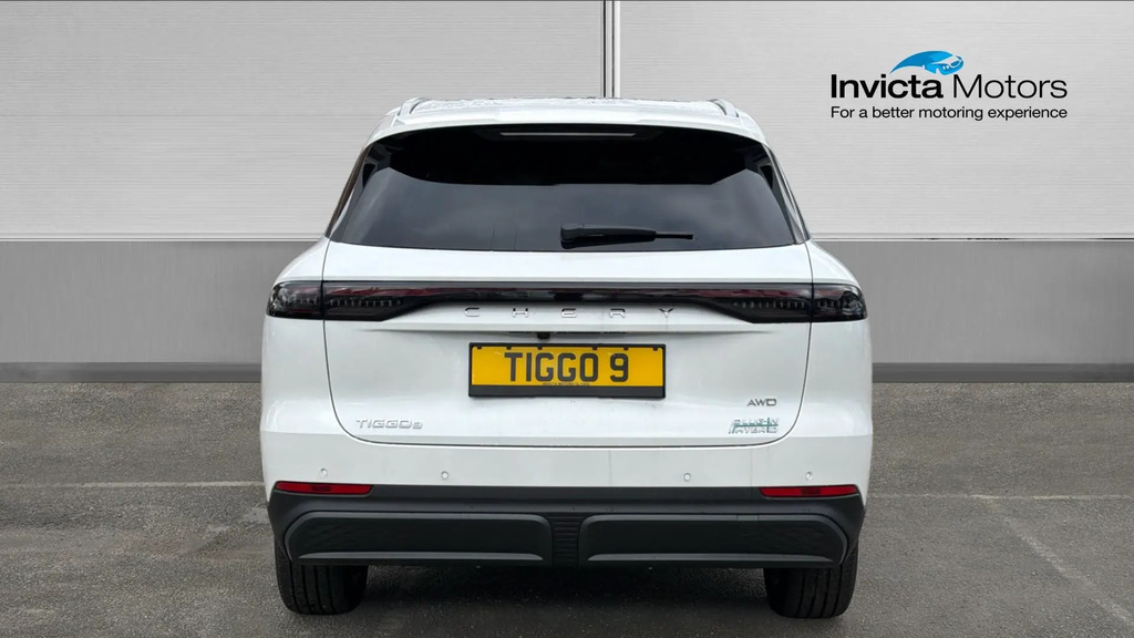 Chery Tiggo 9 Super Hybrid Summit White #4