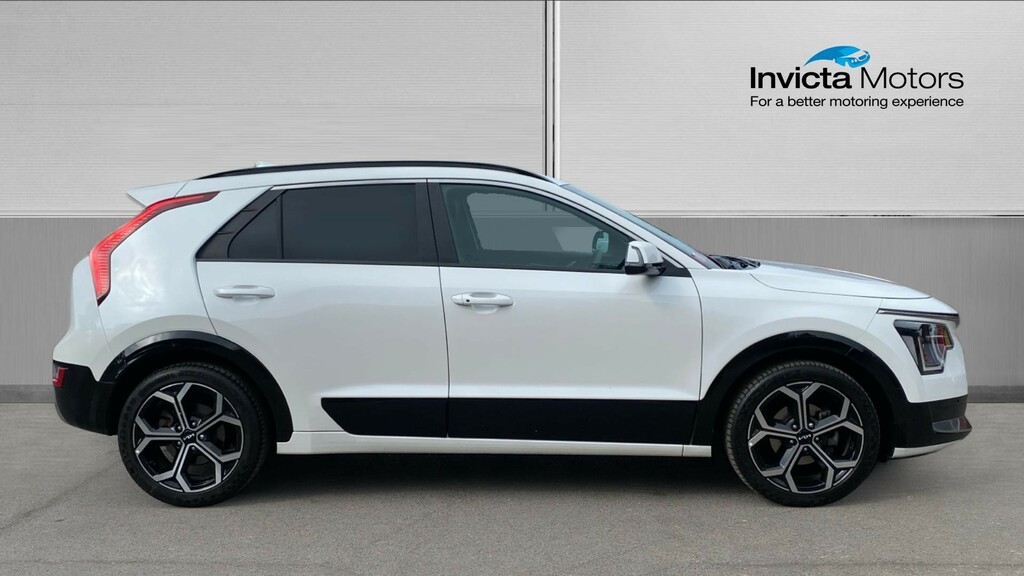 Kia Niro 127 Hybrid 3 AO74YZP White #2