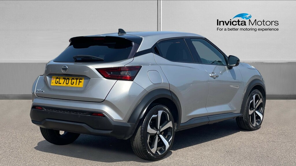 Nissan Juke Tekna Silver #3