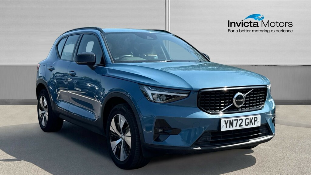 Volvo XC40 Plus Dark Blue