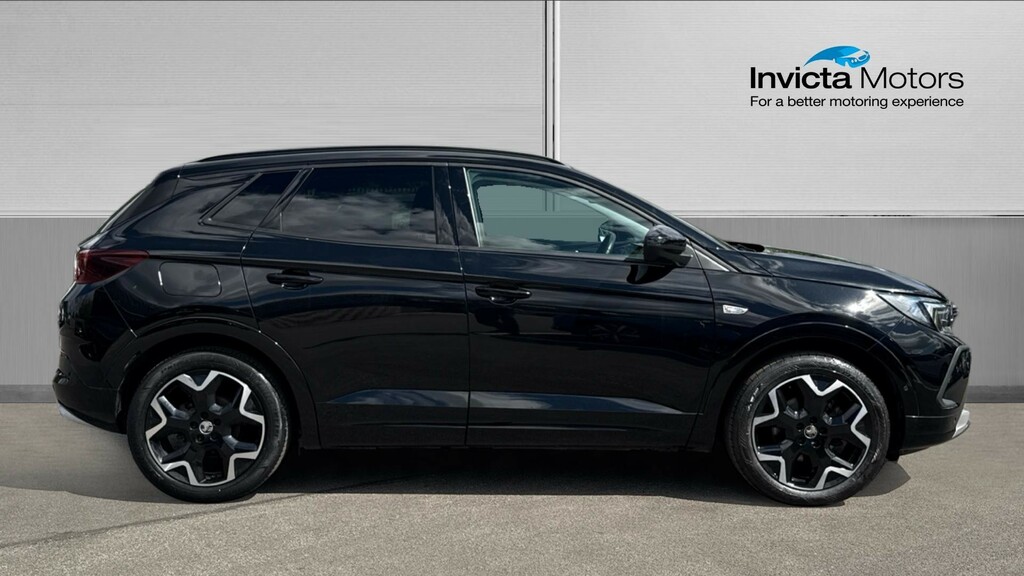 Vauxhall Grandland Ultimate Black #2