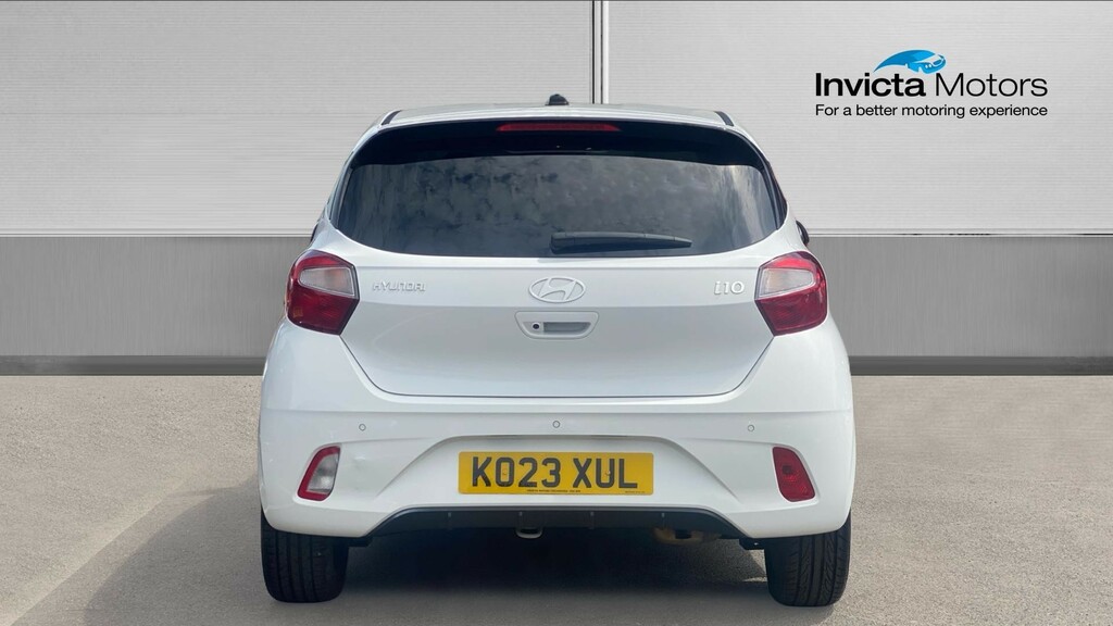 Hyundai I10 Premium KO23XUL White #4