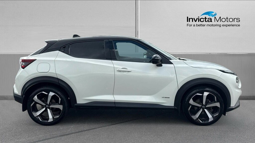 Nissan Juke Tekna White #2