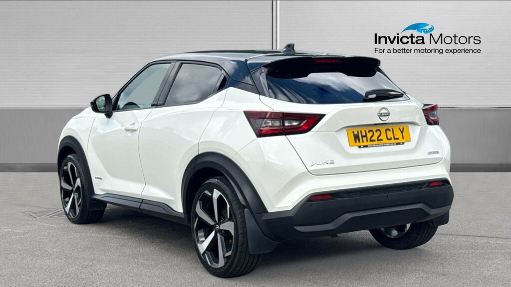 Nissan Juke Tekna White #5