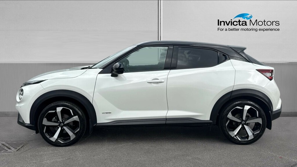 Nissan Juke Tekna White #6
