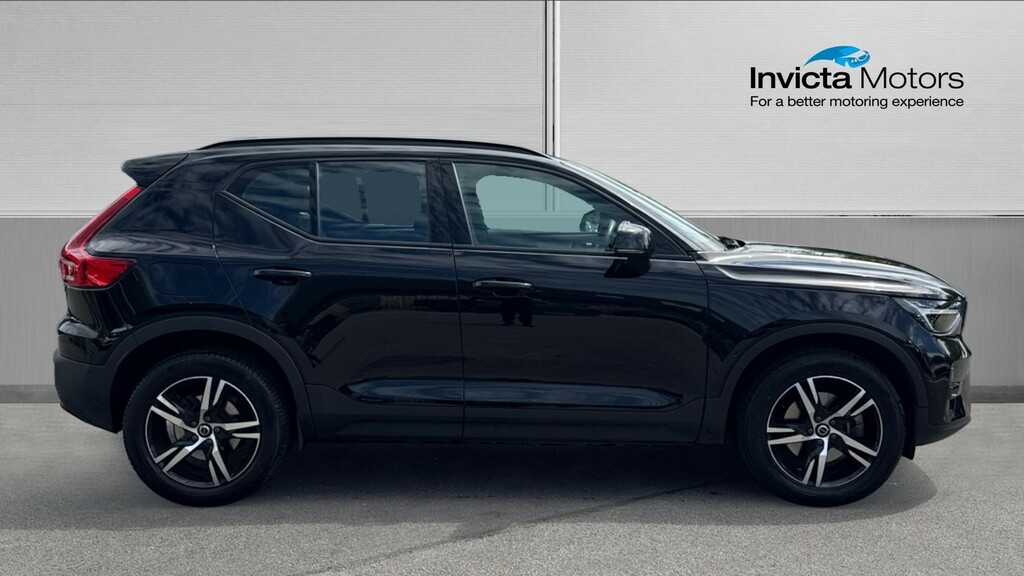 Volvo XC40 Plus Dark DA24PDZ Black #2