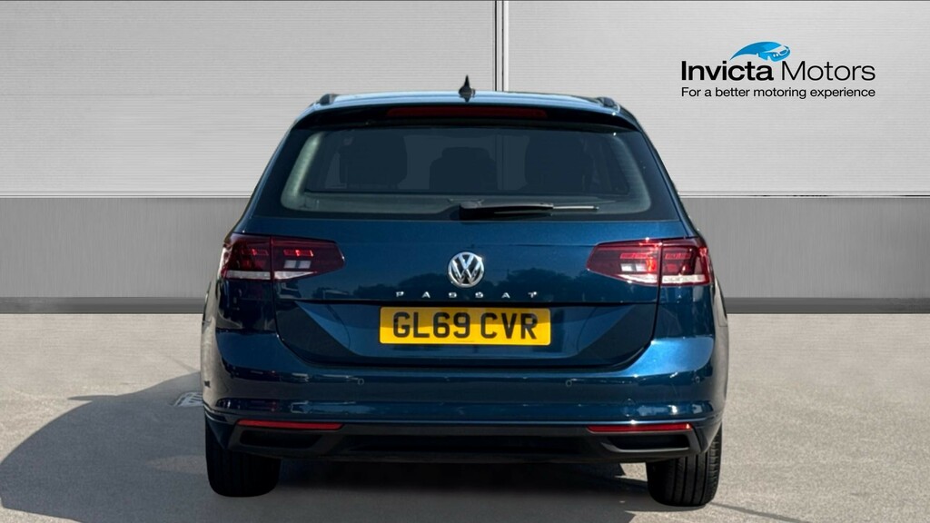 Volkswagen Passat Se Blue #4