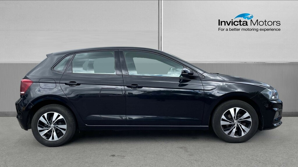 Volkswagen Polo Se Black #2