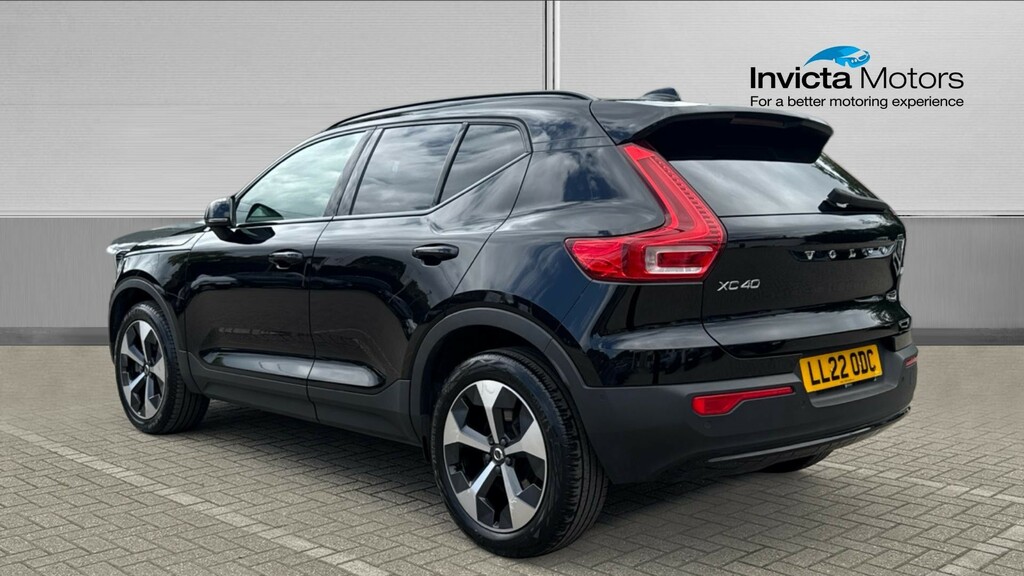 Volvo XC40 Ultimate Dark Black #5