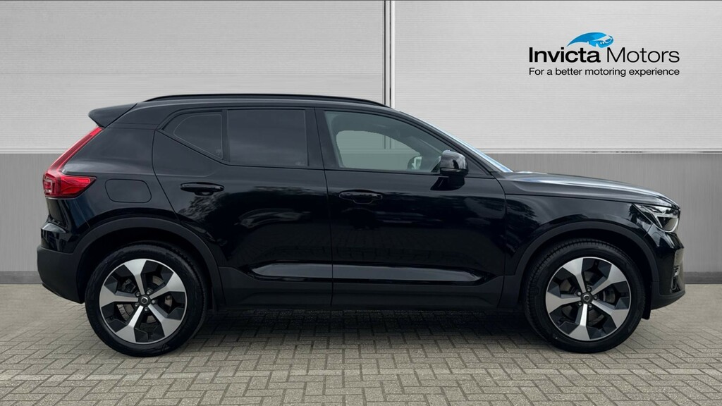 Volvo XC40 Plus Dark LR25ZZB Black #2