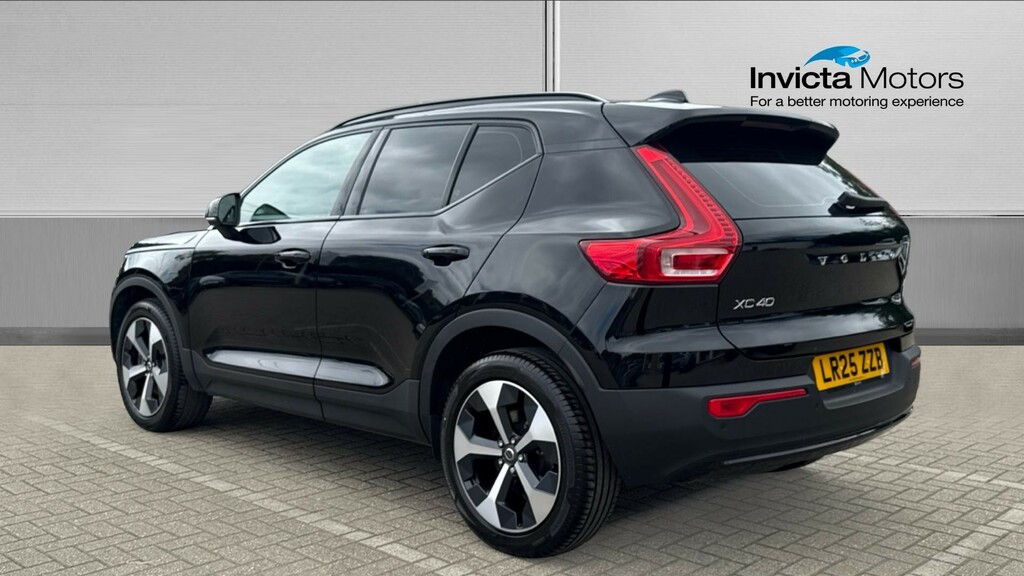 Volvo XC40 Plus Dark LR25ZZB Black #5