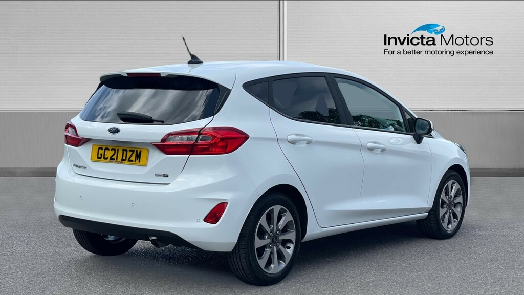 Ford Fiesta Trend White #3