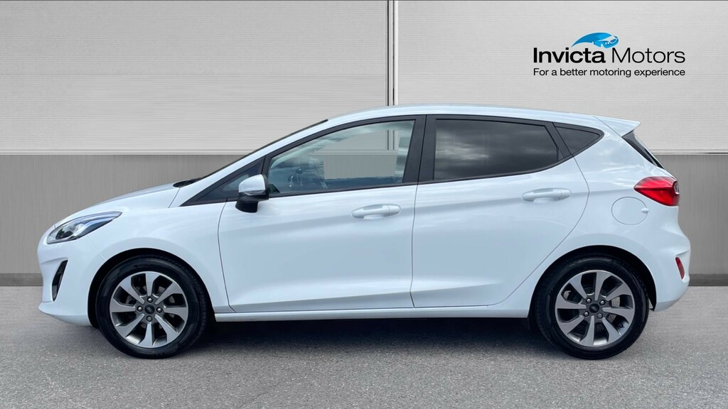 Ford Fiesta Trend White #6