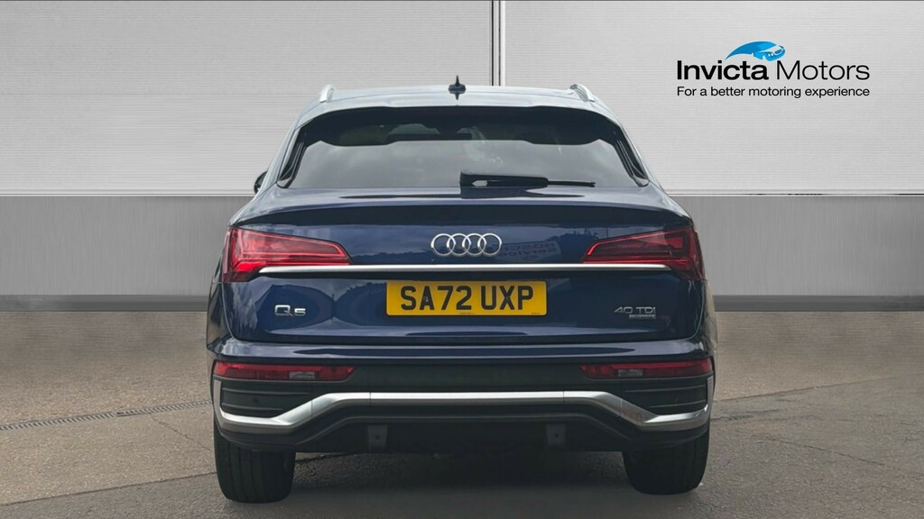 Audi Q5 S Line SA72UXP Blue #4