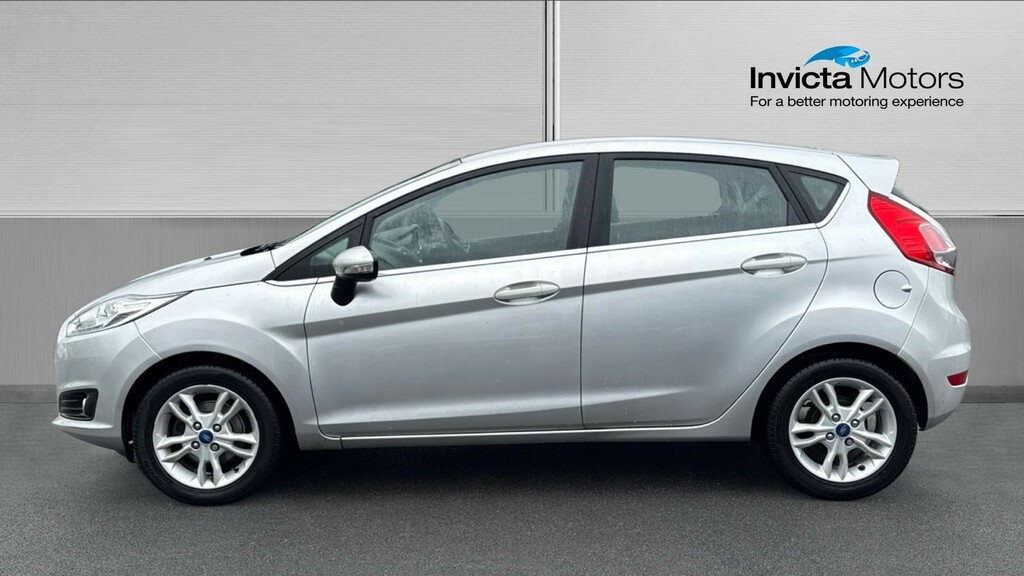 Ford Fiesta Zetec Silver #6