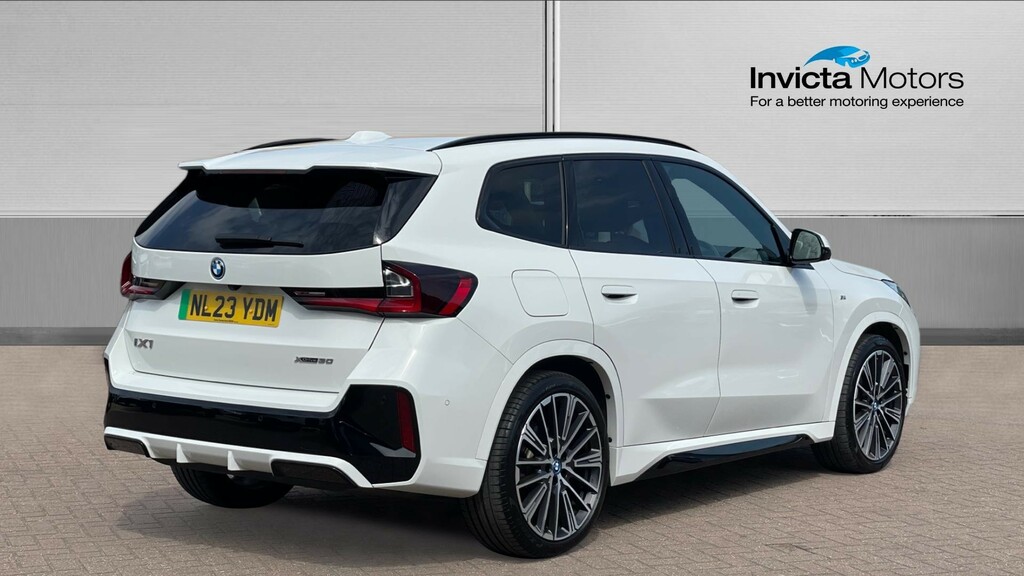 BMW iX1 M Sport White #3